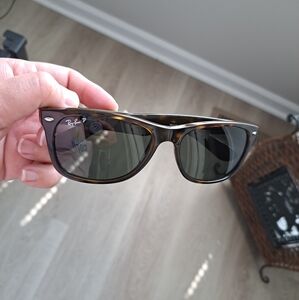 Polarized Ray Ban tortoise shell
